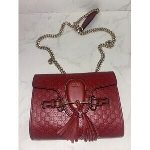Gucci Leather Chain Shoulder Bag in Red